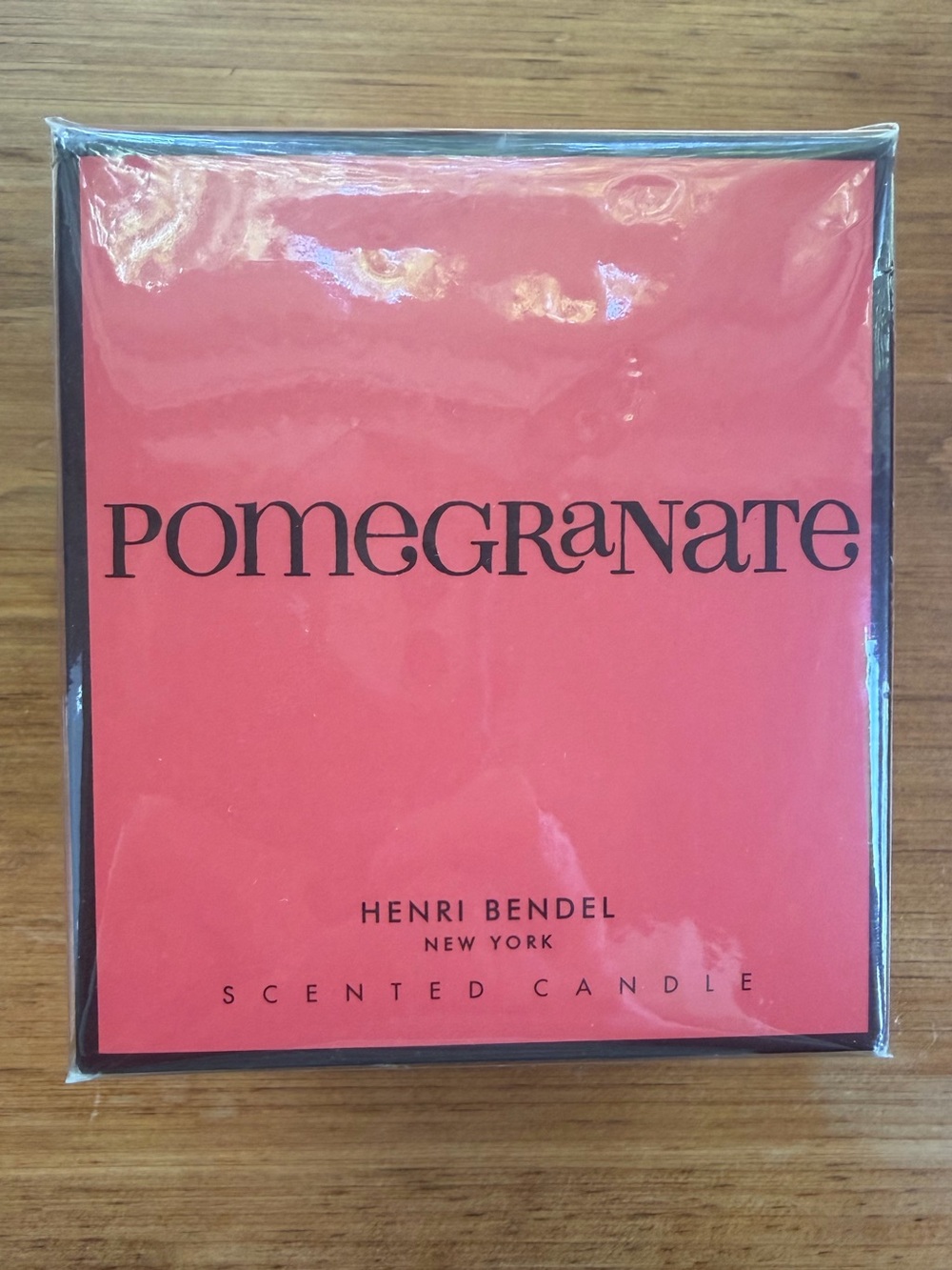 Henri Bendel POMEGRANATE 10 oz Candle